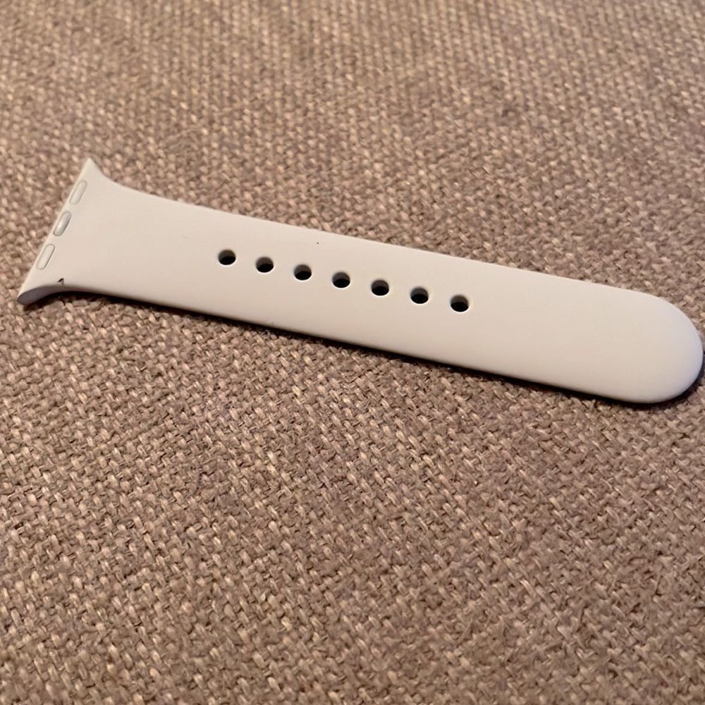 Small Apple Watch Silicone Band Piece in Rose / Pink